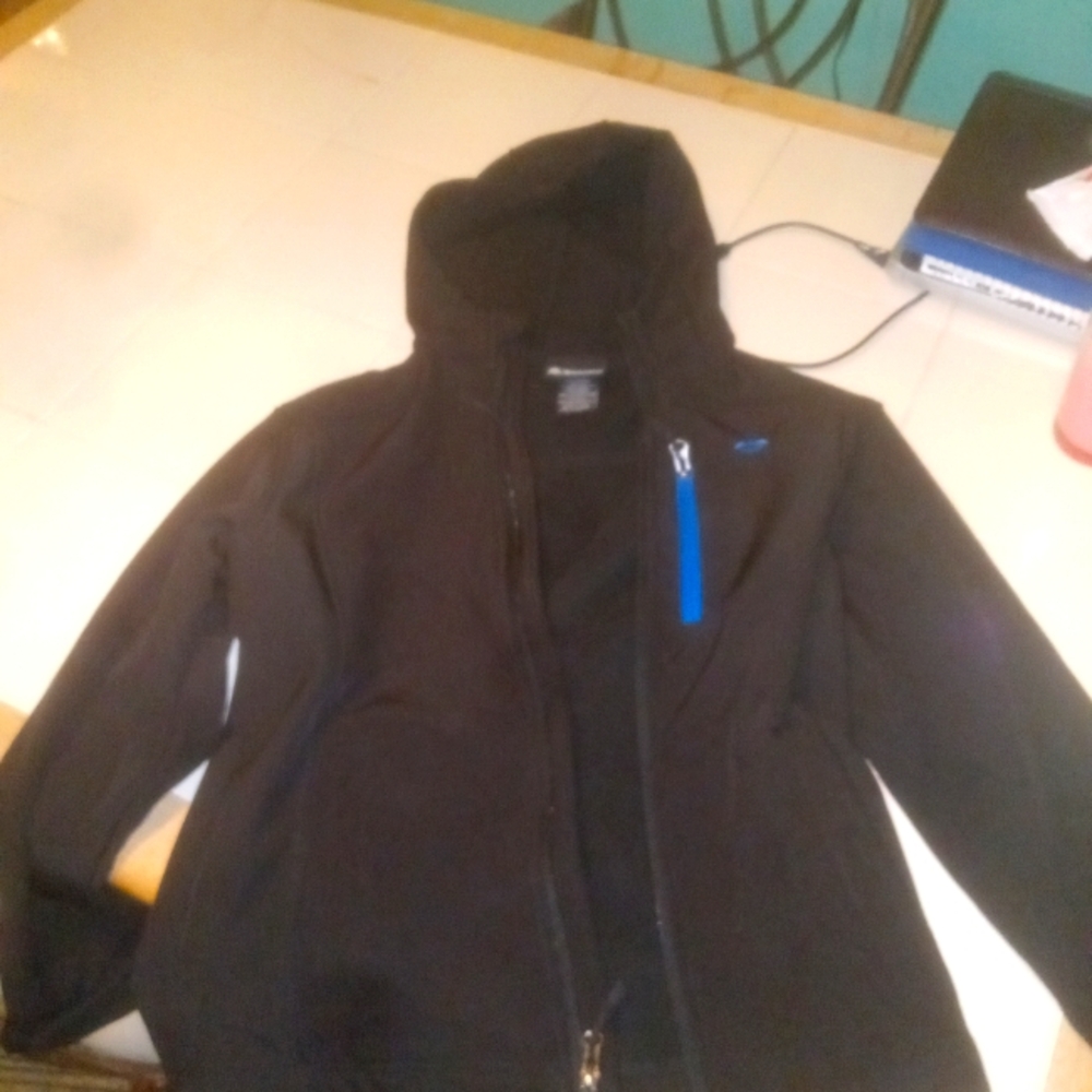 Snozu hoodie black with blue zipper pocket